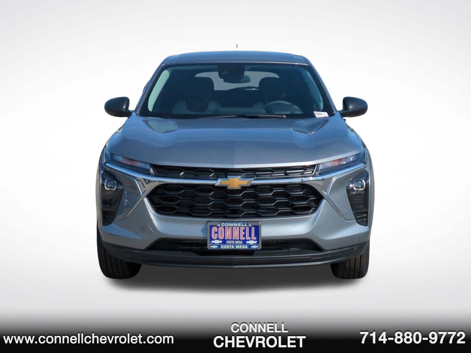 New 2026 Chevrolet Trax LS FWD image 2