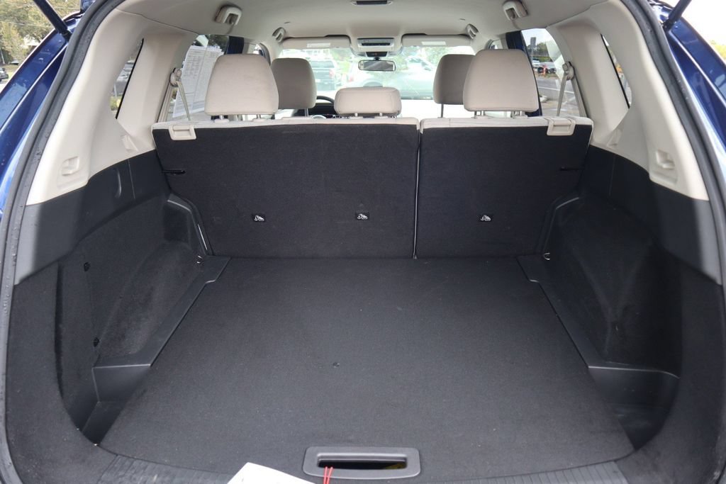 Certified 2023 Nissan Rogue SV AWD/4WD image 30