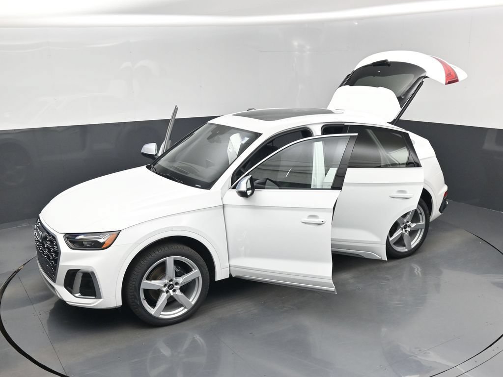 Used 2022 Audi SQ5 Premium Plus w/ Premium Plus Package AWD/4WD image 20