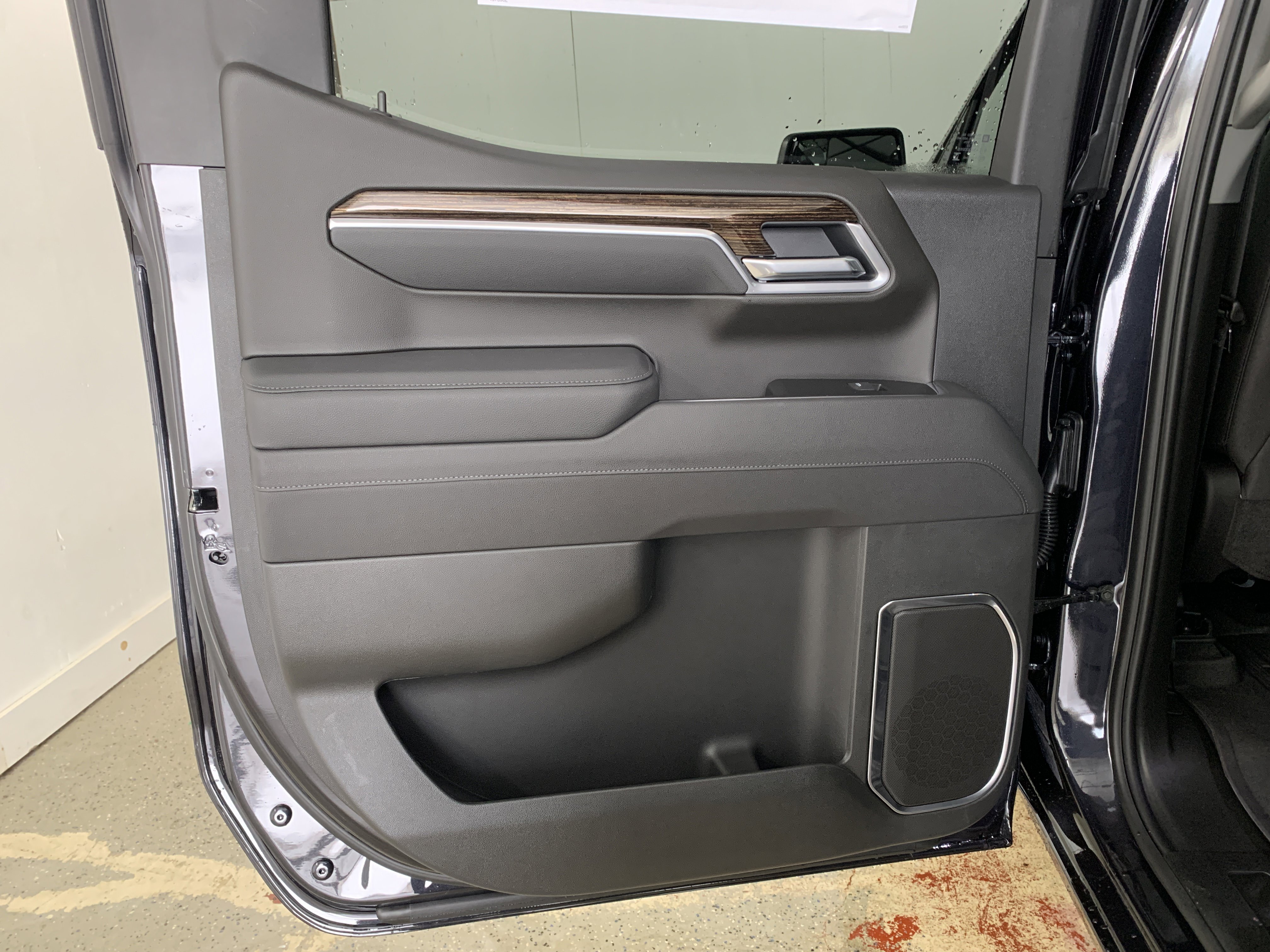 New 2026 GMC Sierra 1500 Elevation image 45