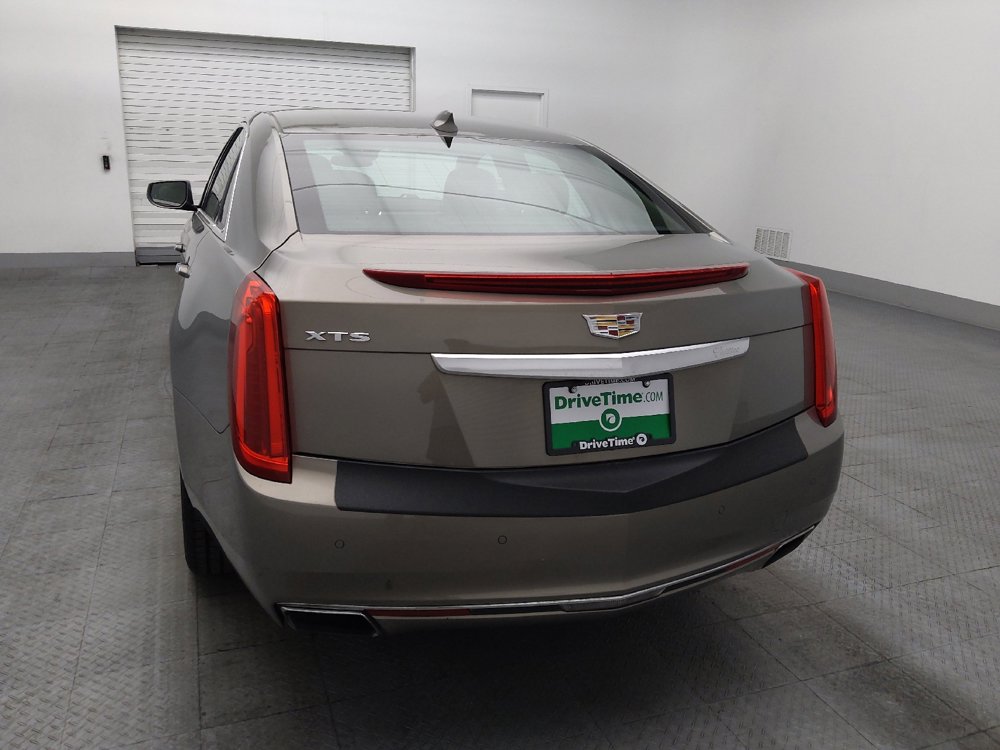 Used 2017 Cadillac XTS Luxury w/ Driver Awareness Package FWD image 6