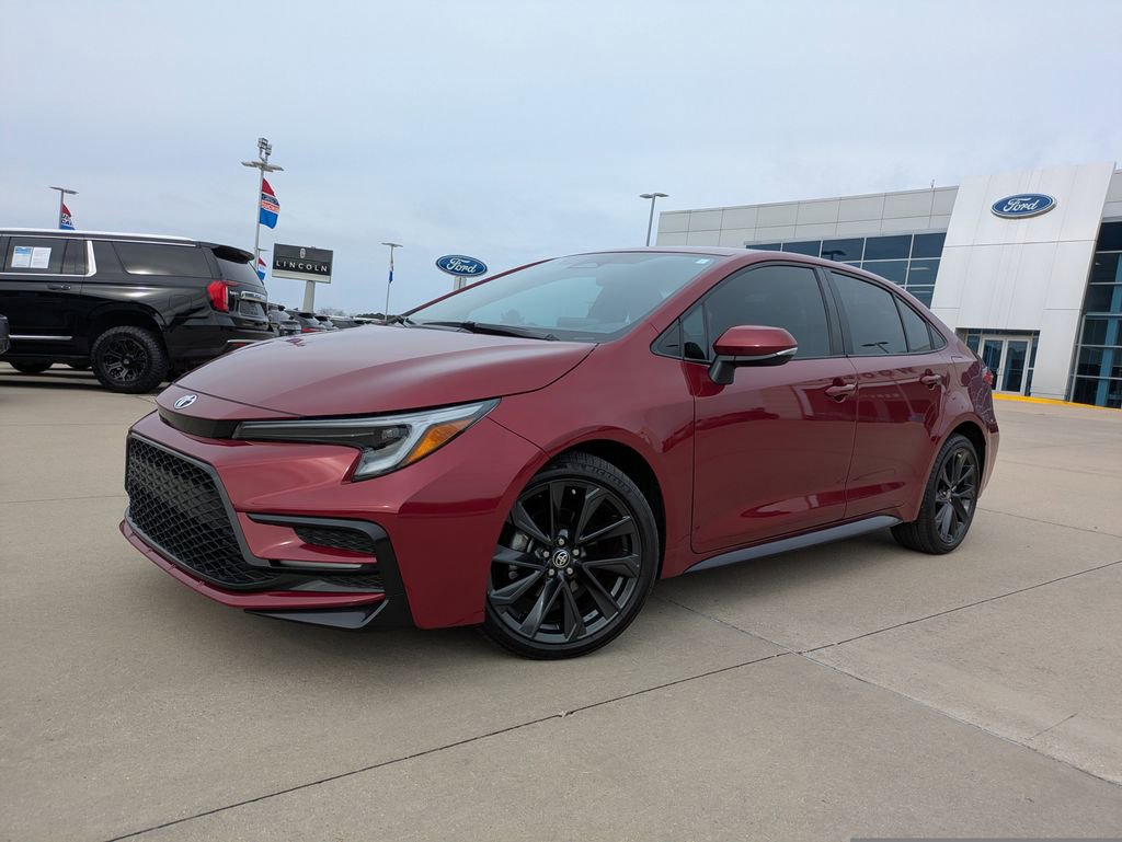 Used 2024 Toyota Corolla SE image 4