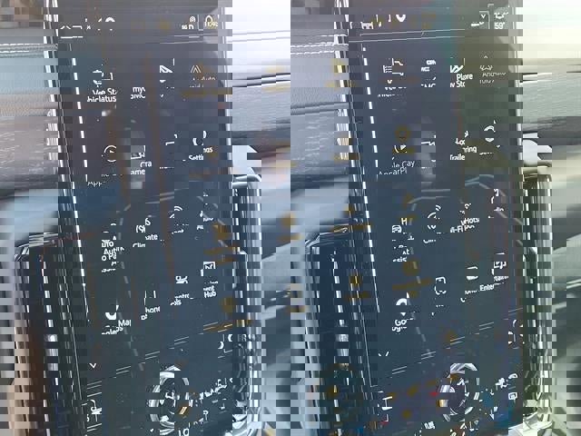 Used 2025 GMC Yukon AT4 Ultimate image 20