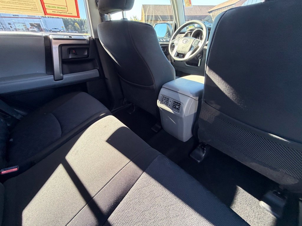 Used 2013 Toyota 4Runner Trail AWD/4WD image 40