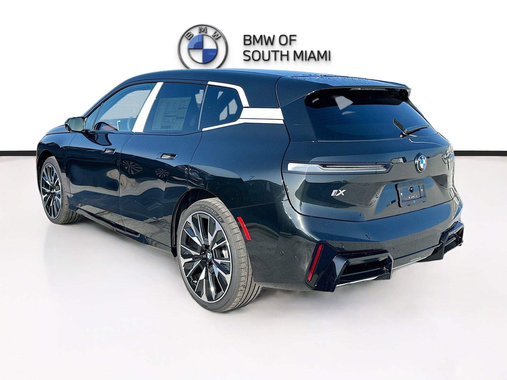 New 2026 BMW iX xDrive60 w/ M Sport Package image 4