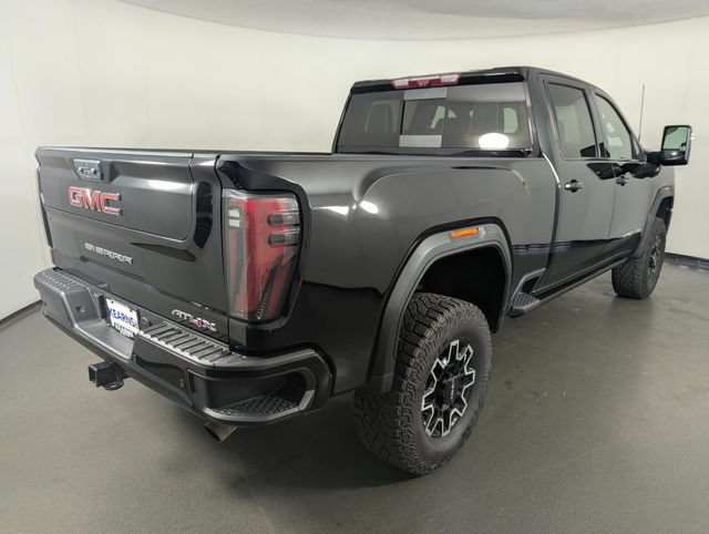 Used 2024 GMC Sierra 2500 AT4X AWD/4WD image 8