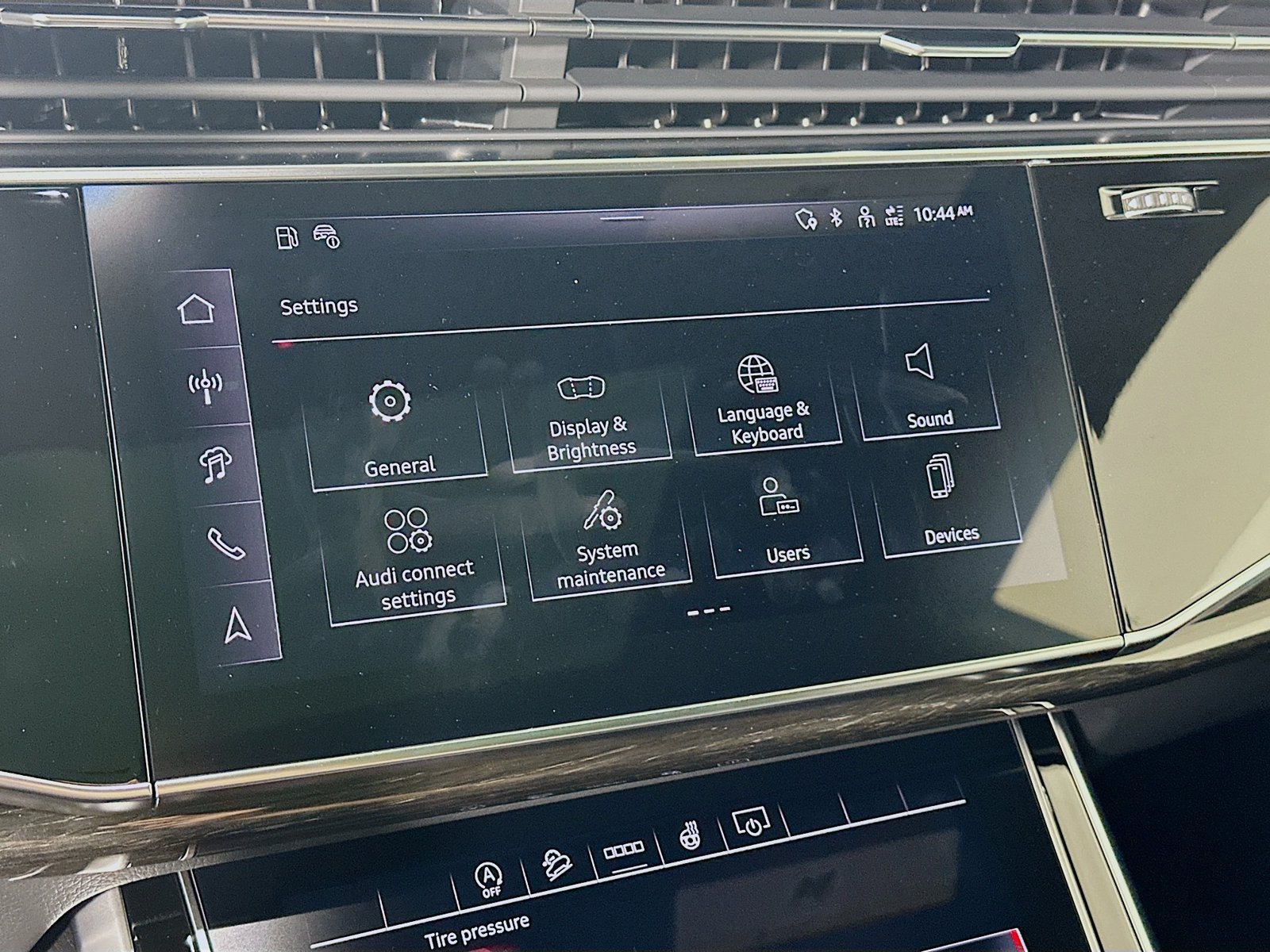 New 2026 Audi Q8 Premium Plus AWD/4WD image 23