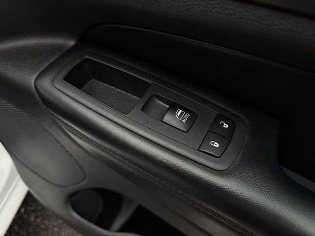 Used 2020 Jeep Grand Cherokee Altitude image 17