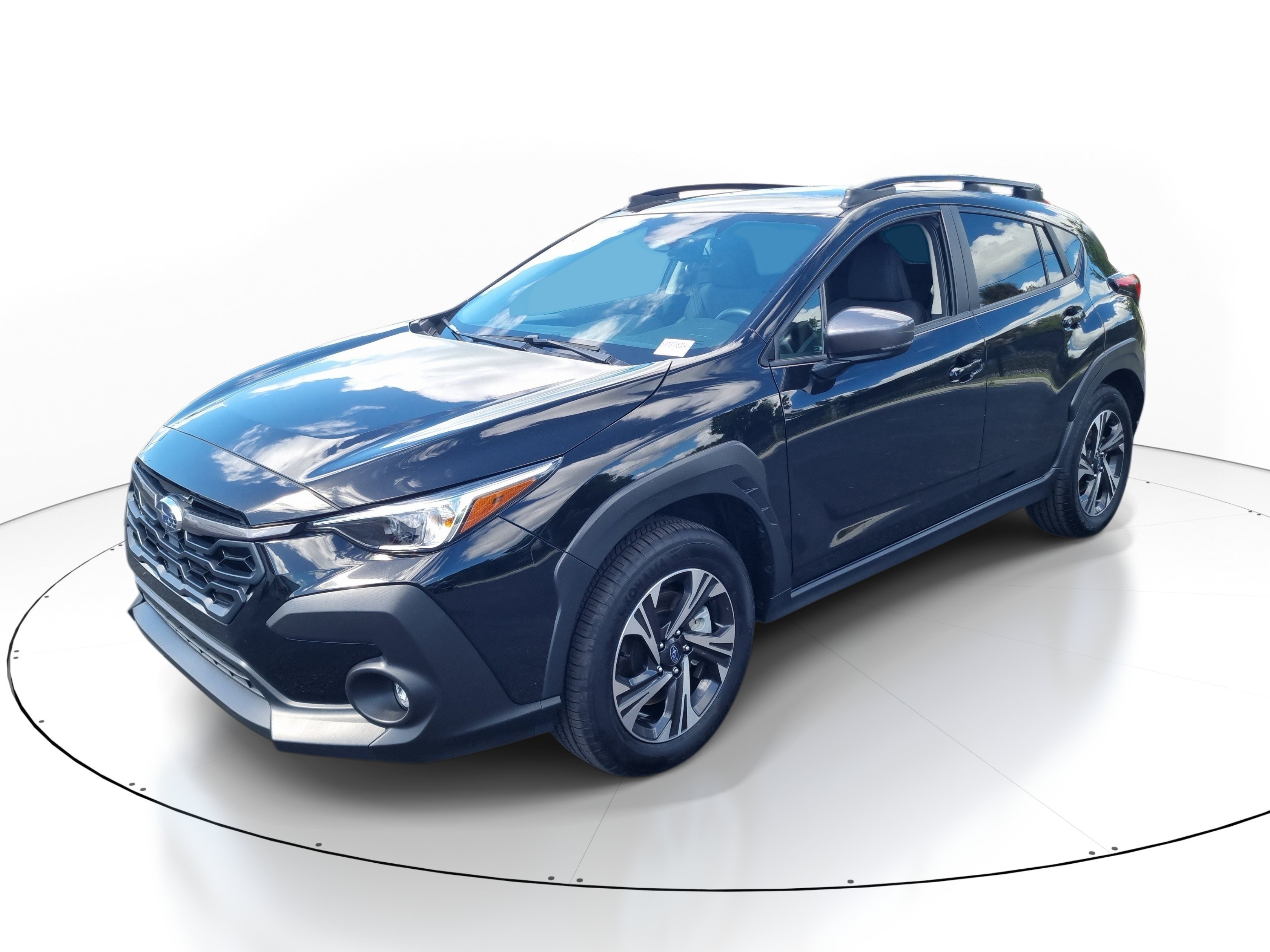 Used 2026 Subaru Crosstrek 2.5i Premium AWD/4WD image 3