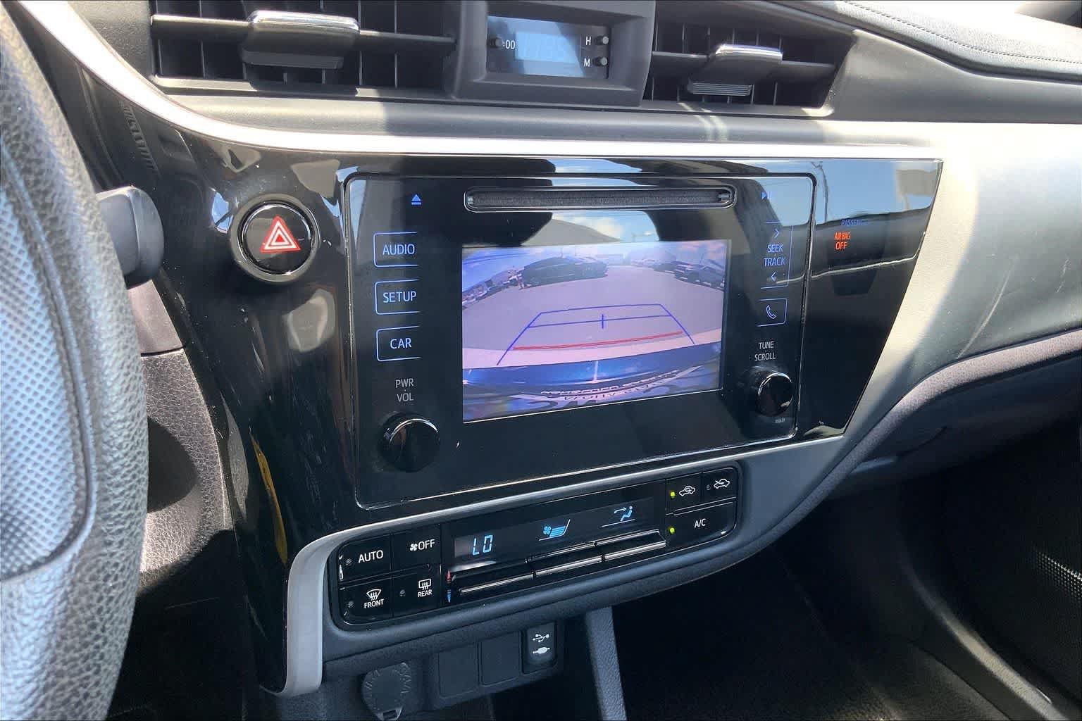 Used 2019 Toyota Corolla LE FWD image 26