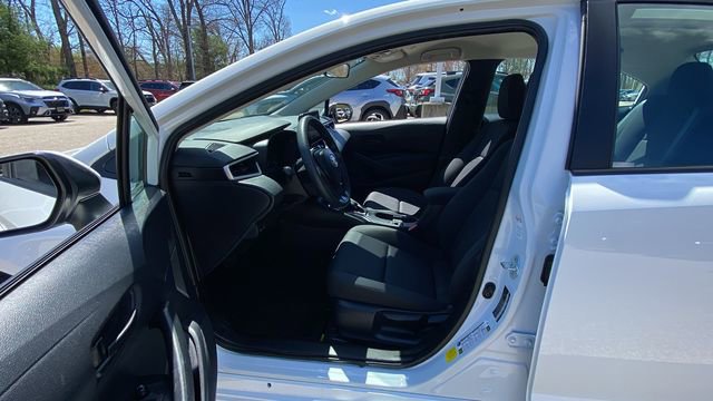 Used 2025 Toyota Corolla LE FWD image 30