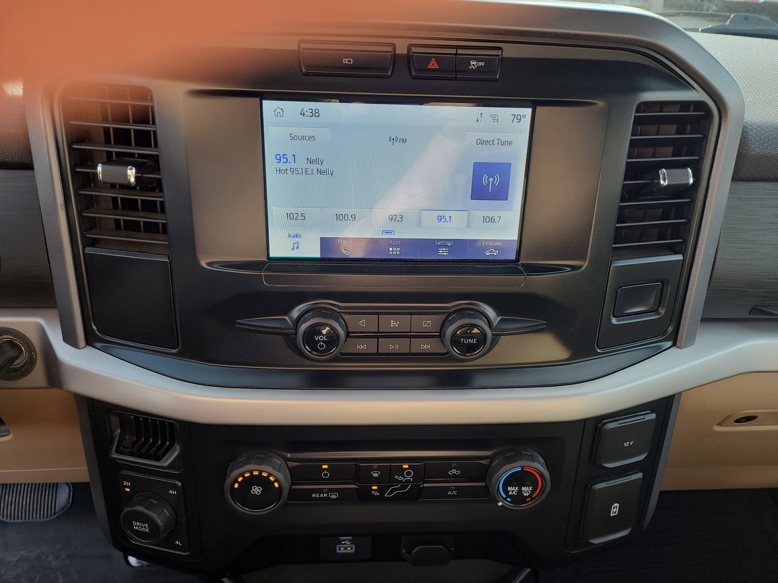 Used 2023 Ford F150 XLT image 18