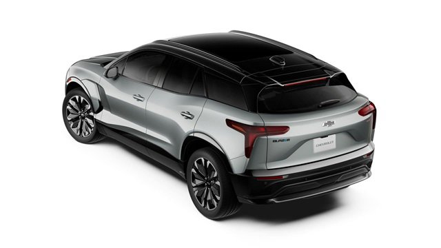 New 2026 Chevrolet Blazer EV RS image 3