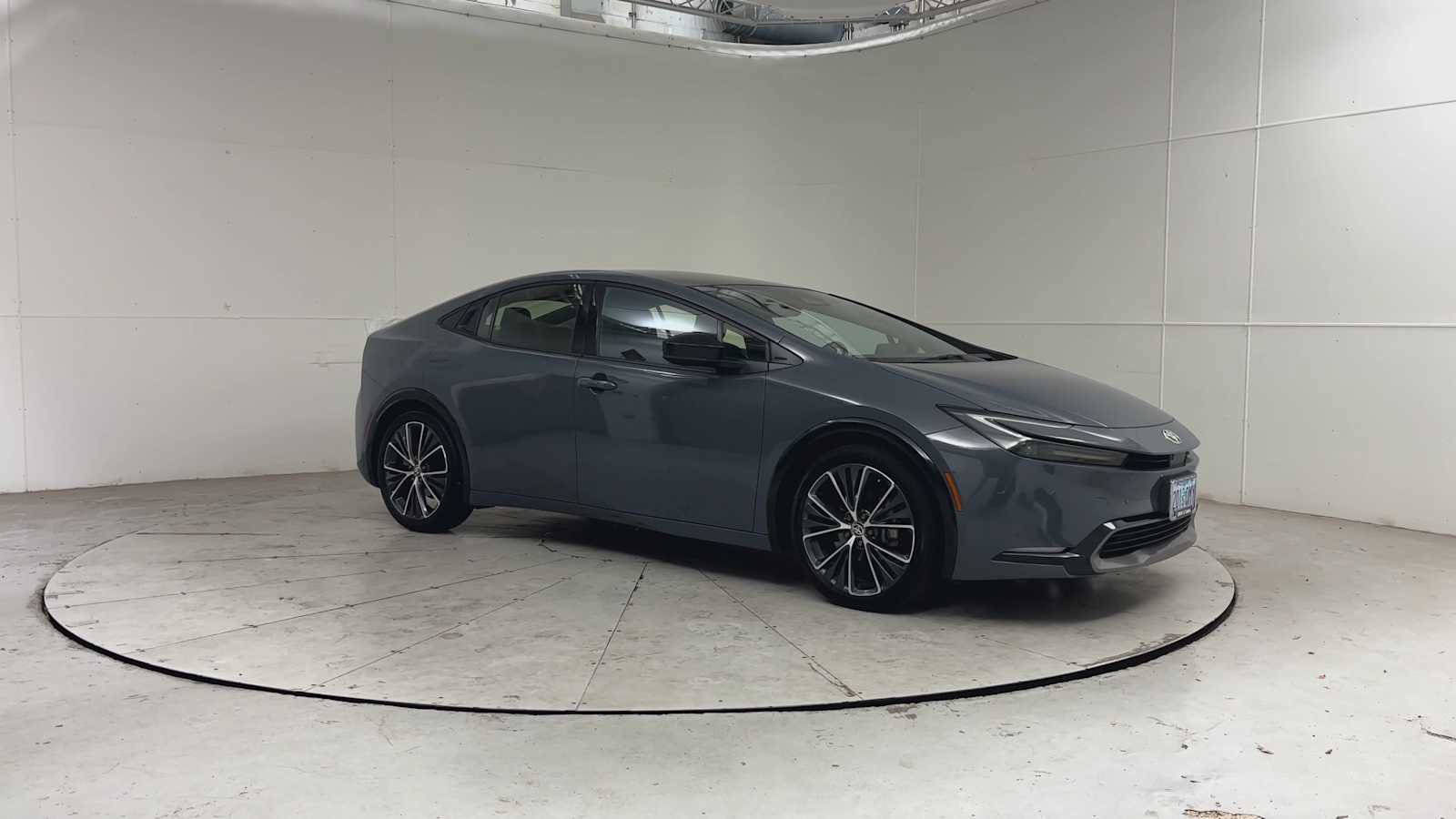 Used 2024 Toyota Prius Limited w/ Limited Premium Package FWD image 2