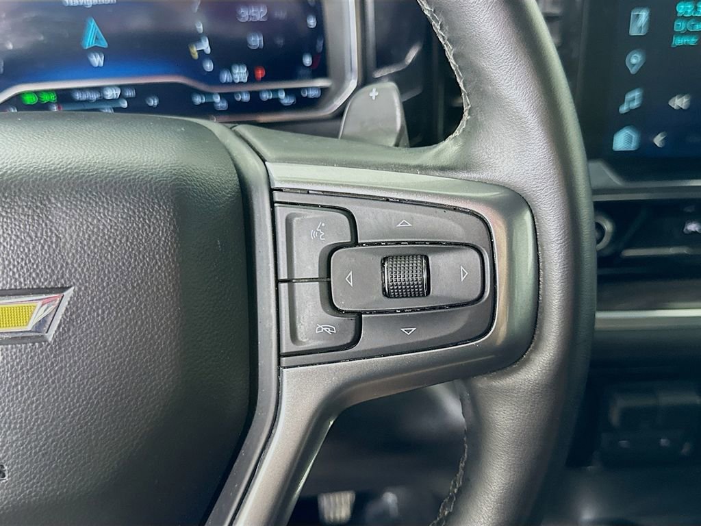 Used 2024 Chevrolet Silverado 1500 LTZ AWD/4WD image 24
