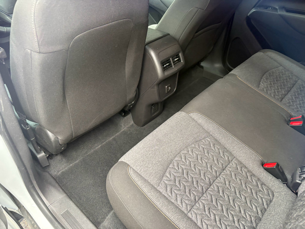 Used 2024 Chevrolet Equinox LT AWD/4WD image 18