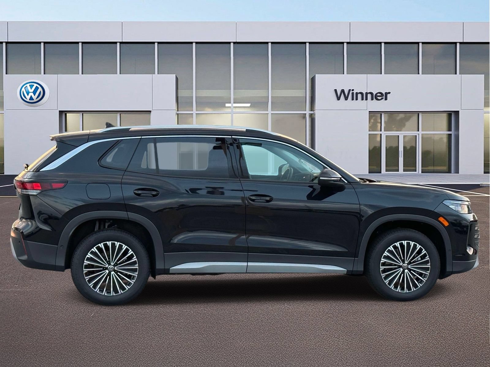 New 2026 Volkswagen Tiguan S AWD/4WD image 6