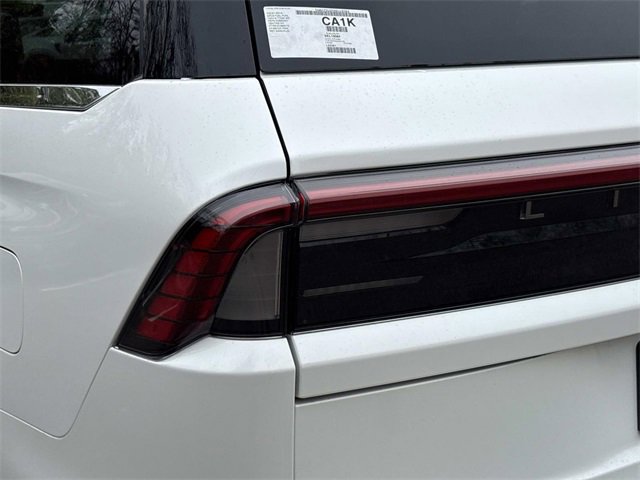 New 2025 Lincoln Navigator L Reserve image 11