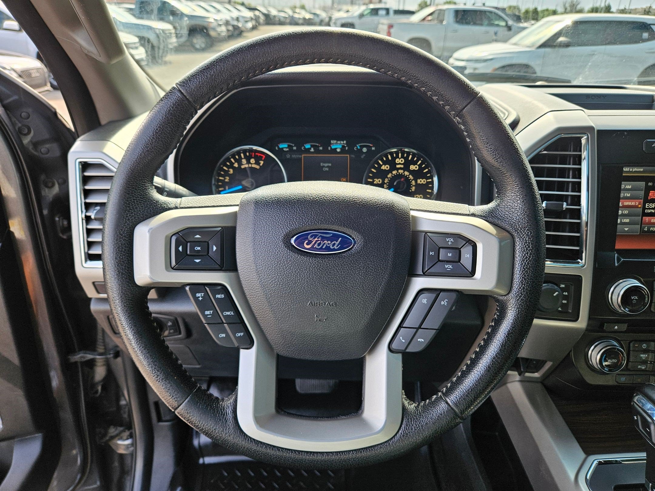 Used 2015 Ford F150 Lariat w/ Equipment Group 502A Luxury AWD/4WD image 17