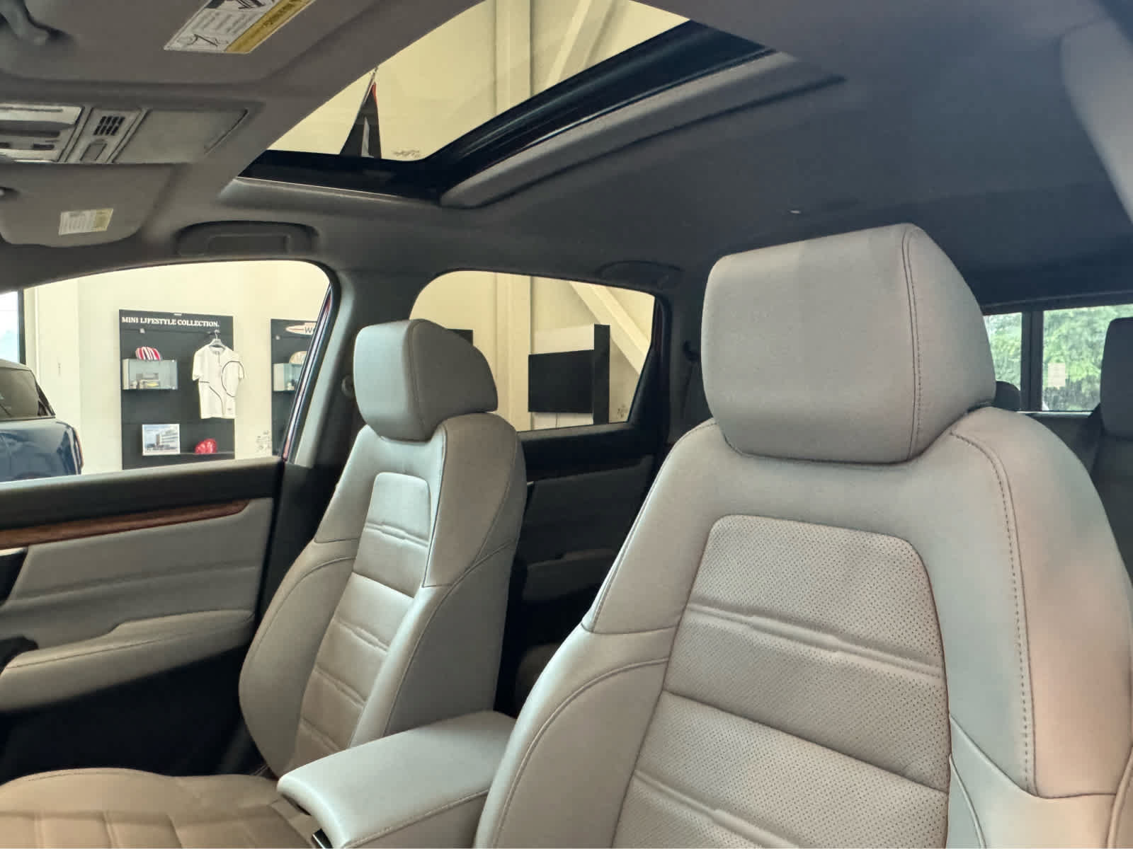 Used 2022 Honda CR-V EX-L image 12