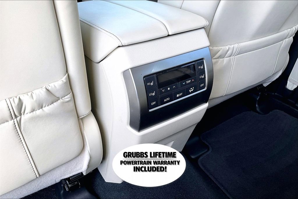 Used 2023 Lexus GX 460 Premium w/ Premium Package image 30