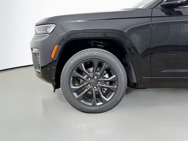 New 2026 Jeep Grand Cherokee Limited AWD/4WD image 32