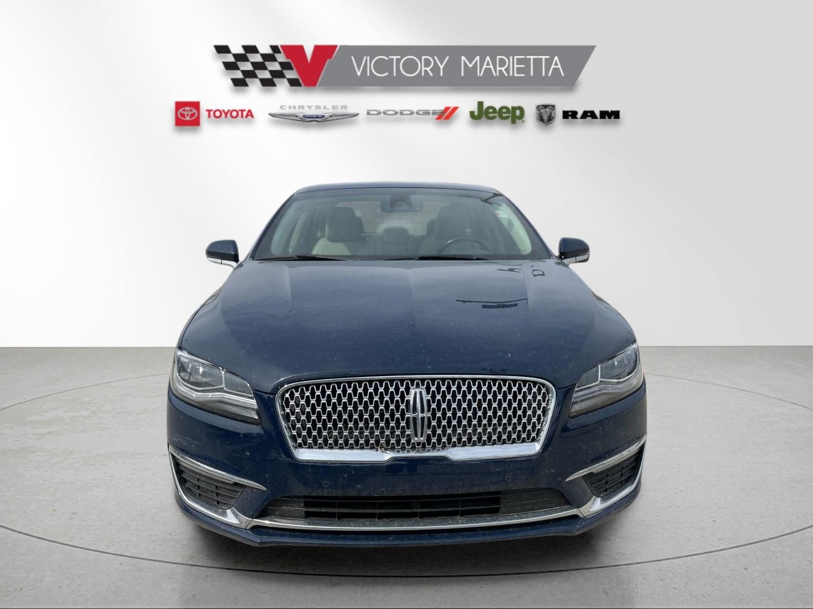 Used 2020 Lincoln MKZ Reserve w/ Luxury Package FWD image 8