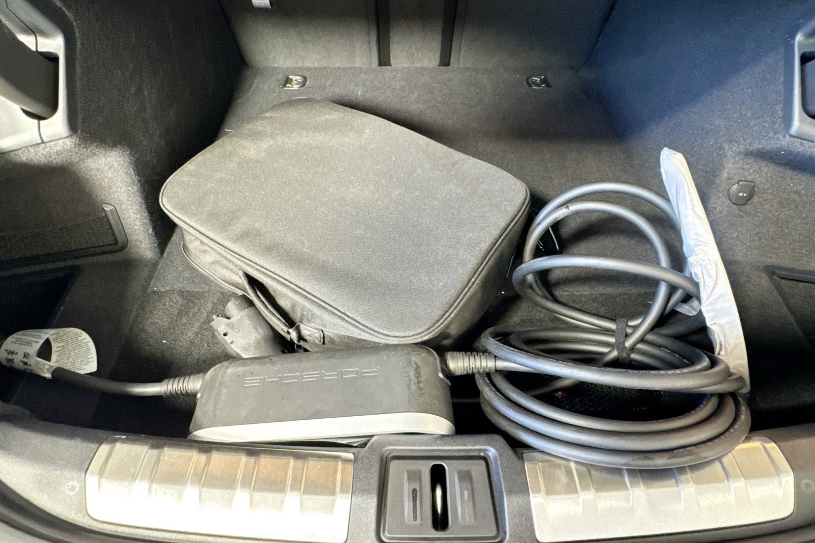 Used 2022 Porsche Taycan Turbo S image 25