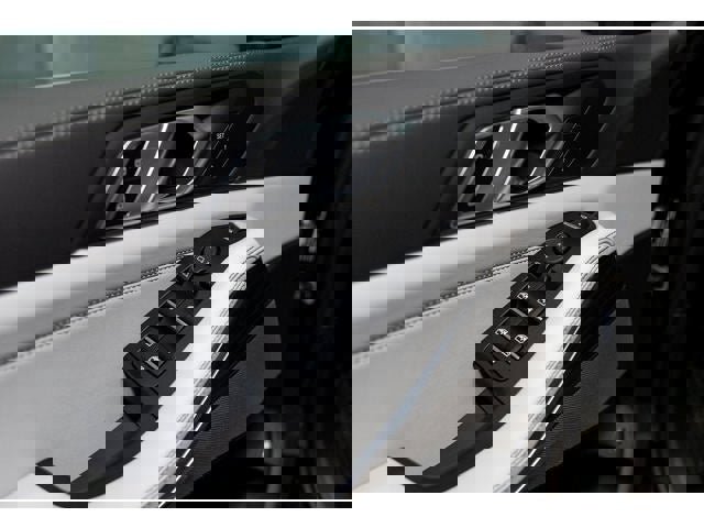 New 2026 BMW X5 xDrive50e w/ Premium Package image 54