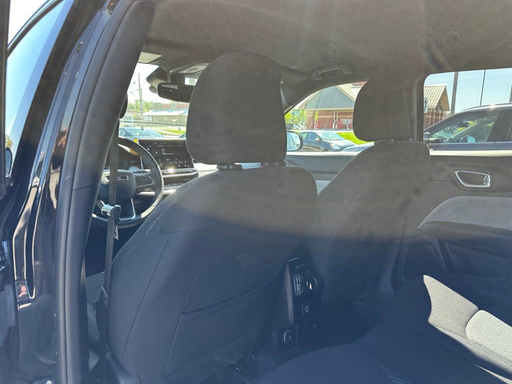 Used 2023 Jeep Compass Sport image 10