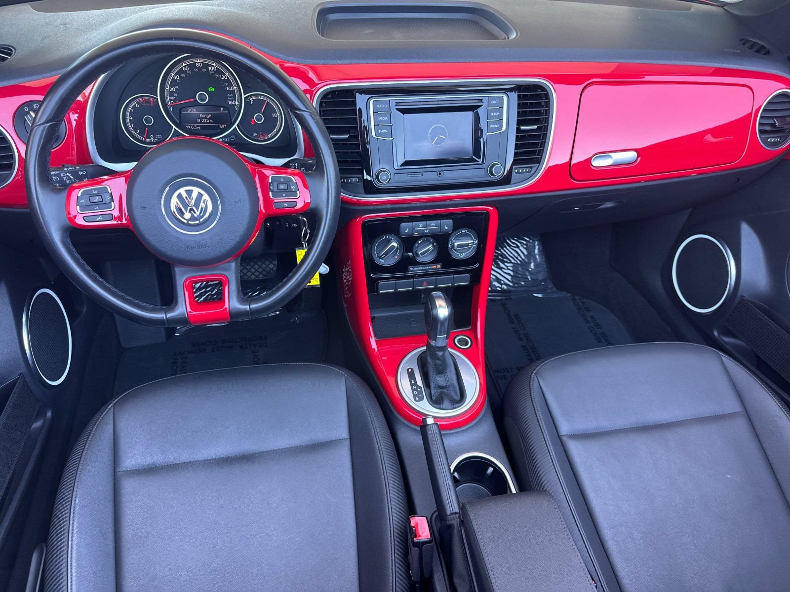Used 2018 Volkswagen Beetle 2.0T S FWD image 14