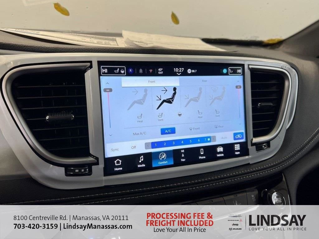 New 2026 Chrysler Pacifica Limited w/ S Appearance Package FWD image 38