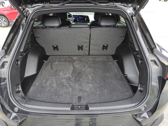 Used 2025 Chevrolet Equinox EV LT FWD image 14