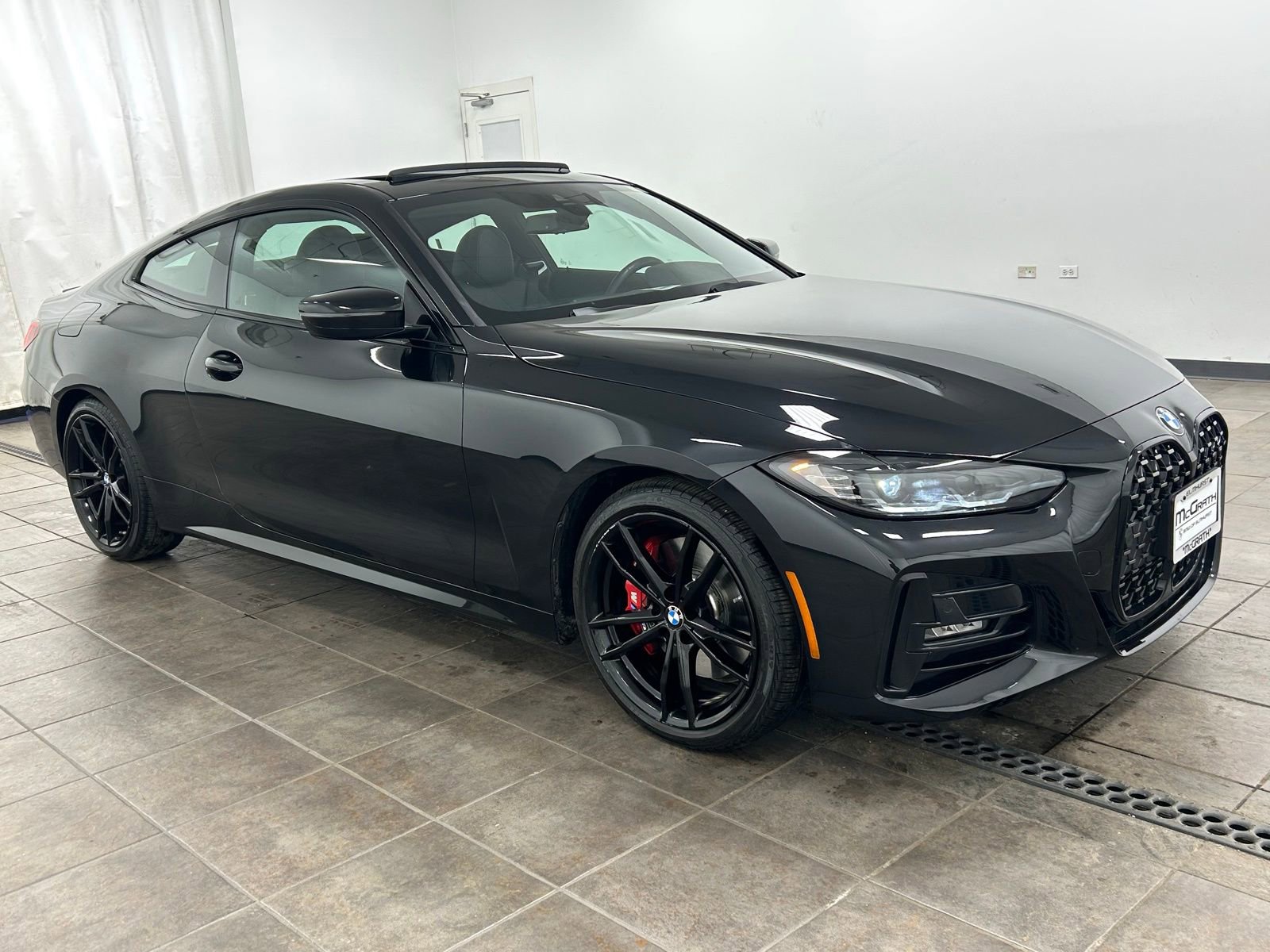 Used 2023 BMW 430i xDrive Coupe w/ M Sport Package image 6