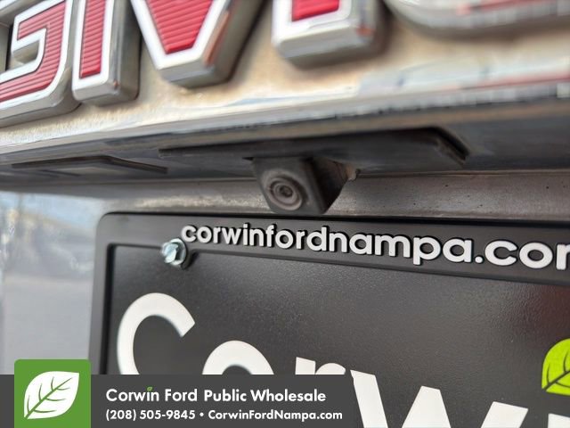 Used 2018 GMC Yukon XL Denali image 11