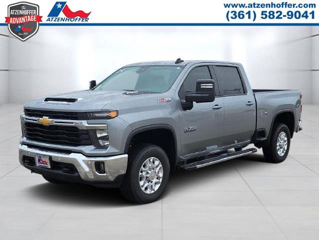 Used 2025 Chevrolet Silverado 2500 LT w/ Texas Edition image 3