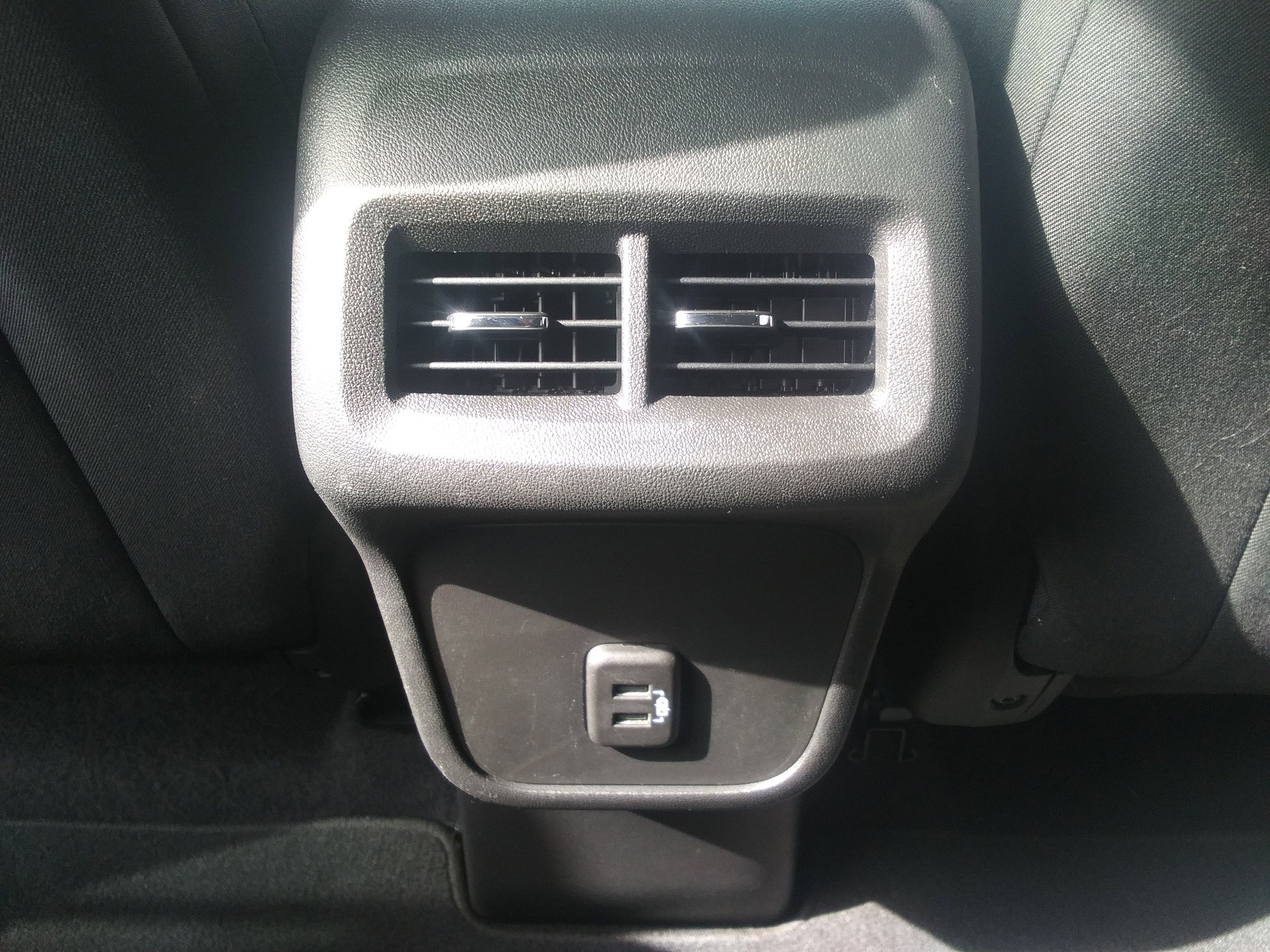 Used 2021 Chevrolet Equinox LT AWD/4WD image 12