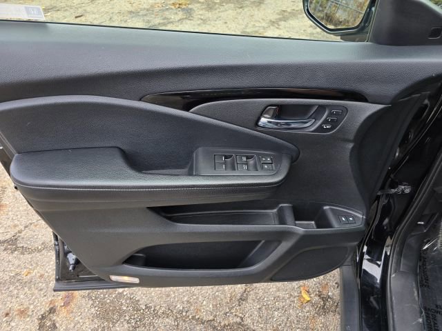 Used 2018 Honda Pilot Elite image 10