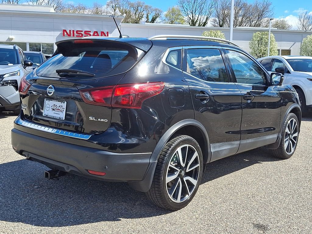 Used 2019 Nissan Rogue Sport SL w/ Premium Package image 8