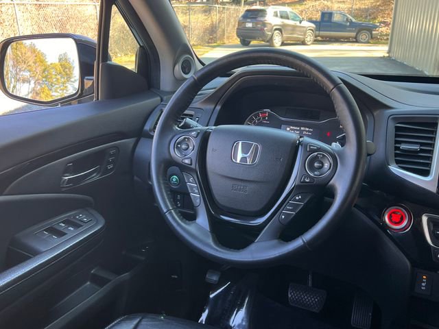Used 2016 Honda Pilot Touring image 17