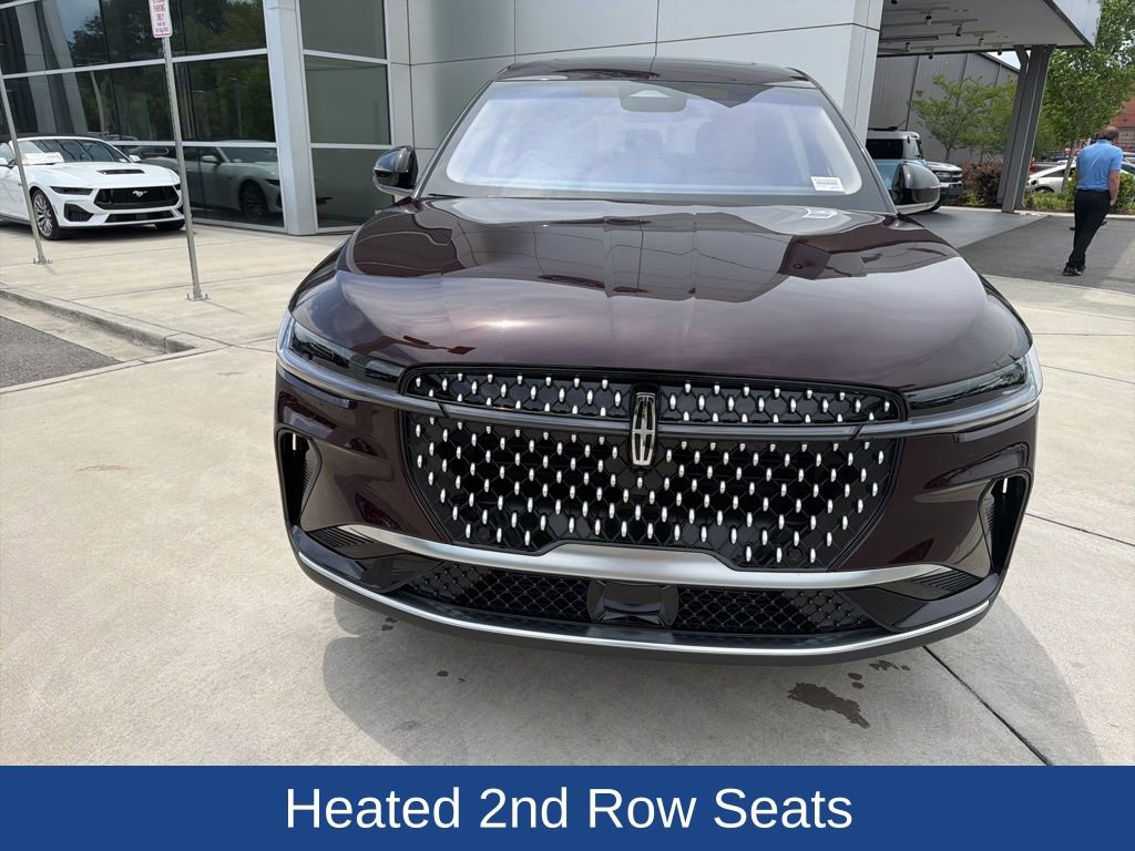 Used 2024 Lincoln Nautilus Premier w/ Equipment Group 102A AWD/4WD image 2