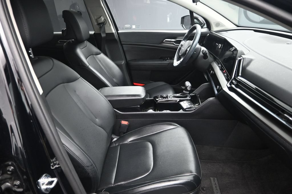 Certified 2024 Kia Sportage EX FWD image 38