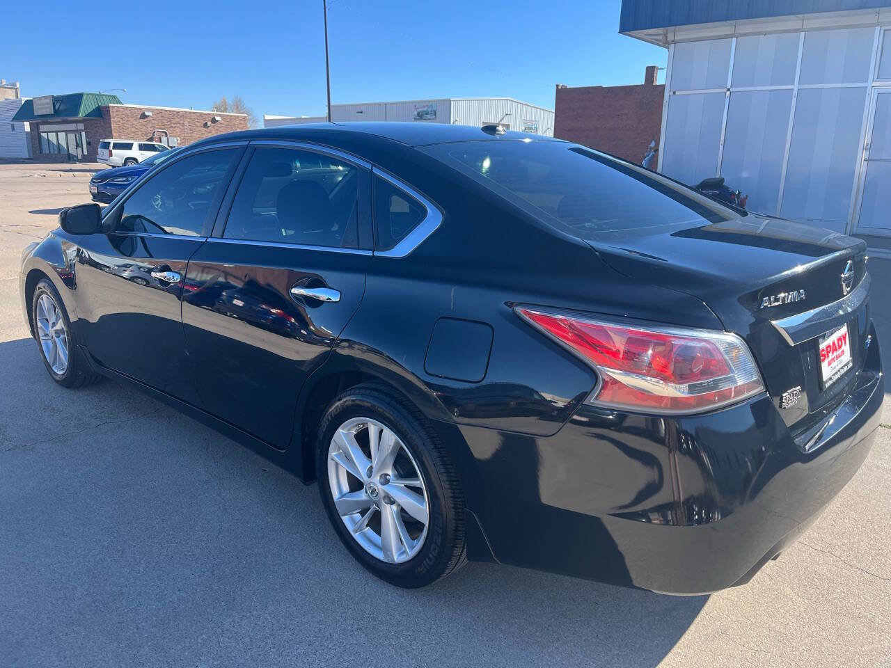 Used 2014 Nissan Altima 2.5 SV w/ Convenience Package image 5