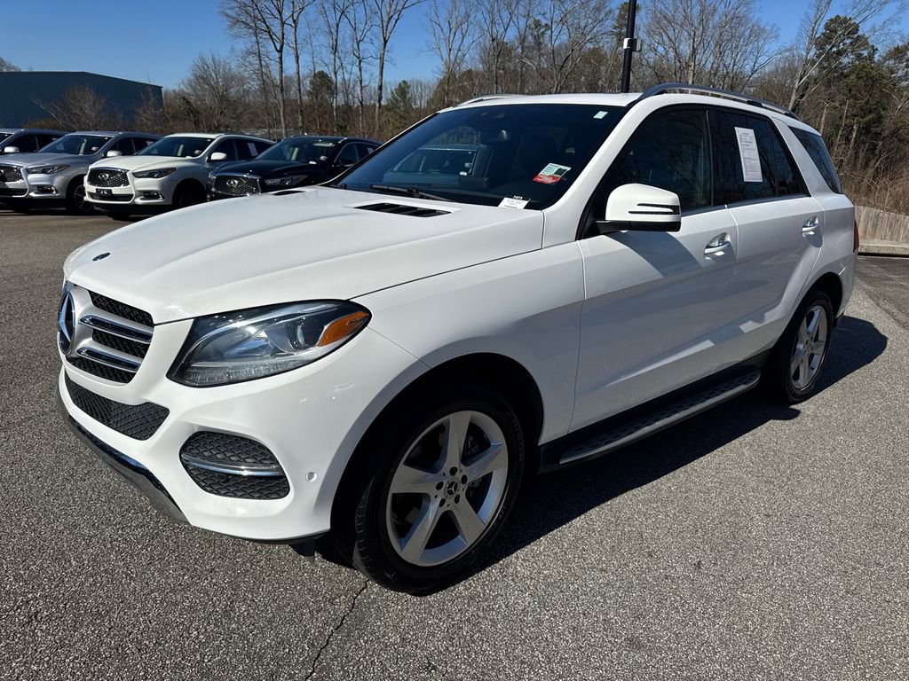 Used 2018 Mercedes-Benz GLE 350 w/ Premium 1 Package image 3