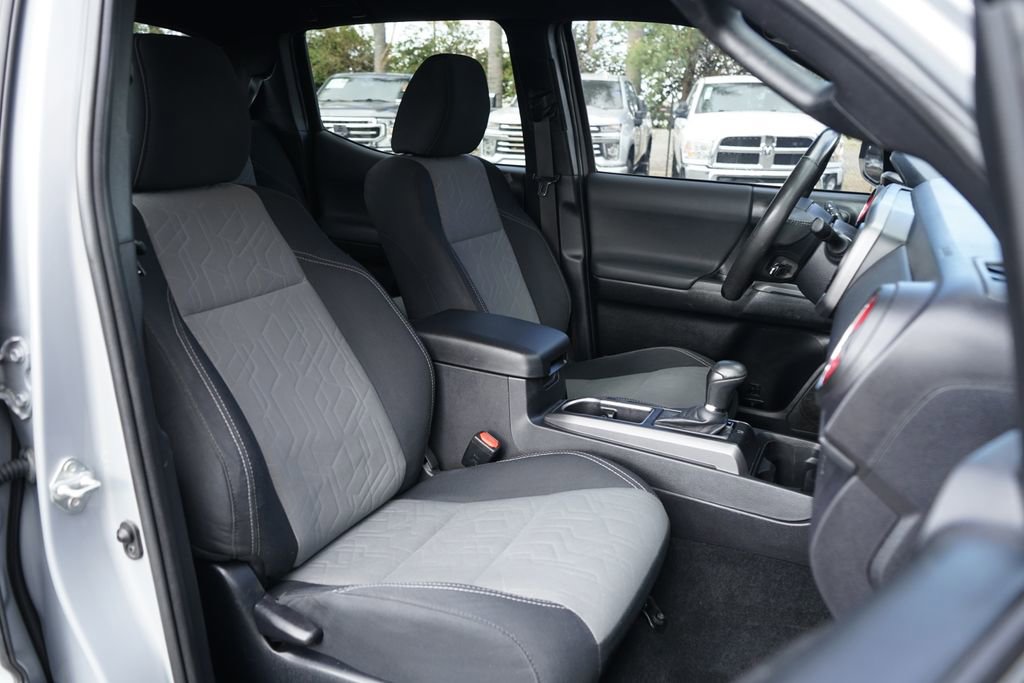 Used 2021 Toyota Tacoma TRD Sport image 36