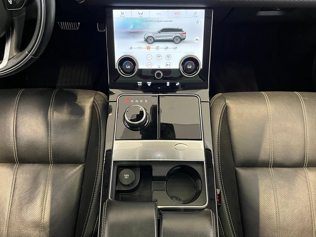 Used 2019 Land Rover Range Rover Velar R-Dynamic SE AWD/4WD image 40