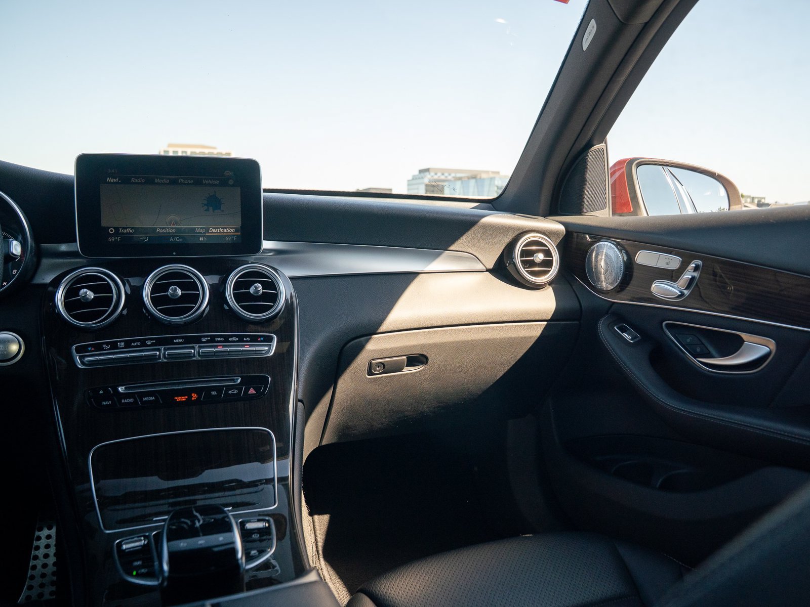 Certified 2018 Mercedes-Benz GLC 300 image 22