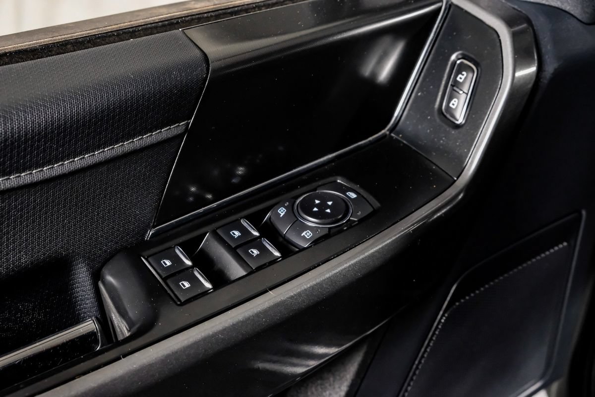 Used 2023 Ford F150 XLT w/ XLT Black Appearance Package AWD/4WD image 33