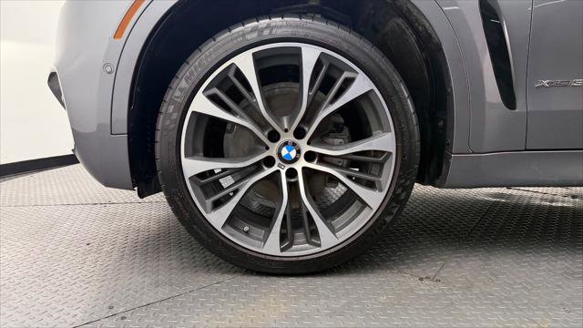 Used 2019 BMW X6 xDrive35i w/ M Sport Package image 22
