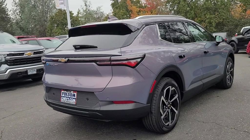 New 2026 Chevrolet Equinox EV LT image 8